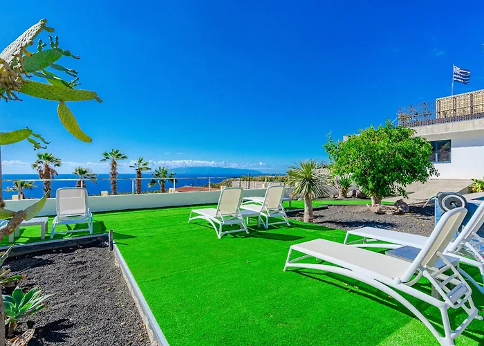Villa CACTUS Tenerife sud piscine chauffée 10 personnes
